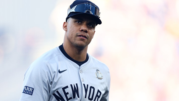 World Series - New York Yankees v Los Angeles Dodgers - Game 1