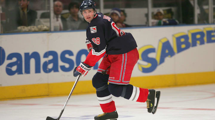 Vancouver Canucks v New York Rangers