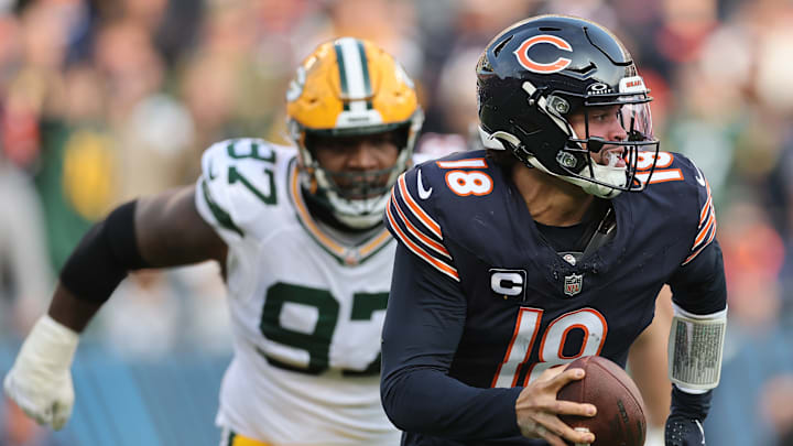 Green Bay Packers v Chicago Bears