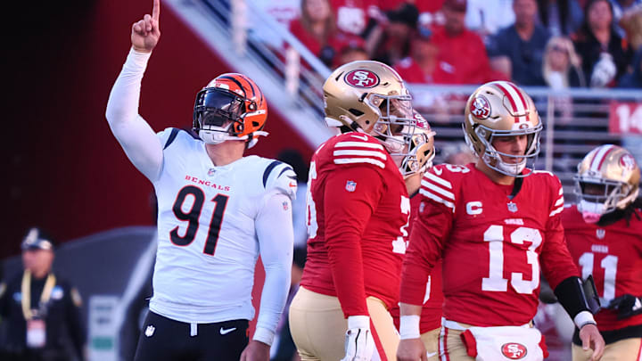 Oct 29, 2023; Santa Clara, California, USA; Cincinnati Bengals defensive end Trey Hendrickson (91) gestures after making a sack against San Francisco 49ers quarterback Brock Purdy (13) during the fourth quarter at Levi's Stadium. Mandatory Credit: Kelley L Cox-Imagn Images Oct 29, 2023; Santa Clara, California, USA; Cincinnati Bengals defensive end Trey Hendrickson (91) gestures after making a sack against San Francisco 49ers quarterback Brock Purdy (13) during the fourth quarter at Levi's Stadium. Mandatory Credit: Kelley L Cox-Imagn Images