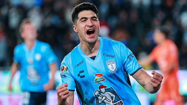 El mayor romperredes del Apertura 2022, el argentino Nico Ibáñez, se despachó con triplete en la victoria 5-2 de Pachuca sobre Rayados.