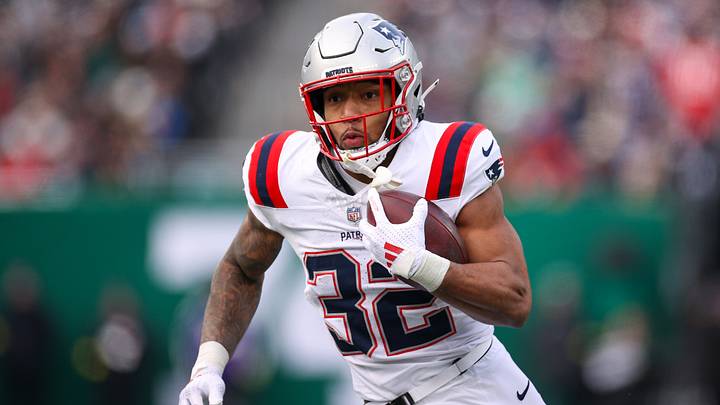 New England Patriots v New York Jets - NFL 2025