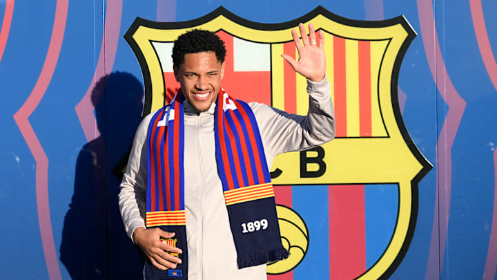 Vitor Roque durante su presentación como nuevo jugador del FC Barcelona 