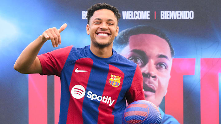 Vitor Roque marcó su primer gol con el FC Barcelona 