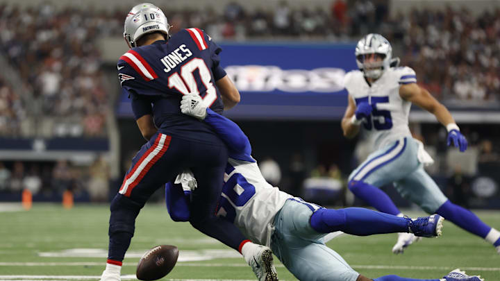 Oct 1, 2023; Arlington, Texas, USA; Dallas Cowboys defensive end Dante Fowler Jr. (56) causes New