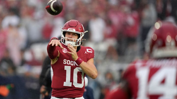 Oklahoma John Mateer (10) warms up before Saturday's game at Gaylord Family — Oklahoma Memorial Stadium in Norman. Oklahoma John Mateer (10) warms up before Saturday's game at Gaylord Family — Oklahoma Memorial Stadium in Norman.