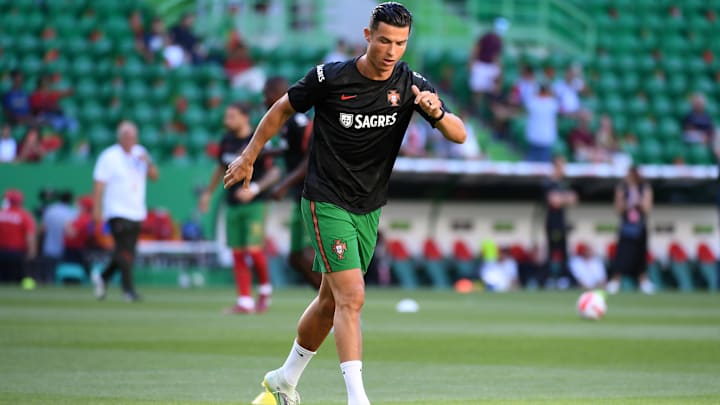 Jorge Mendes quiere que Cristiano Ronaldo se vaya al menos un año del Manchester United