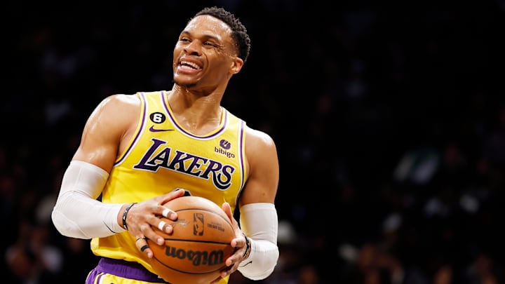 Russell Westbrook no tuvo el rendimiento esperado por los Lakers