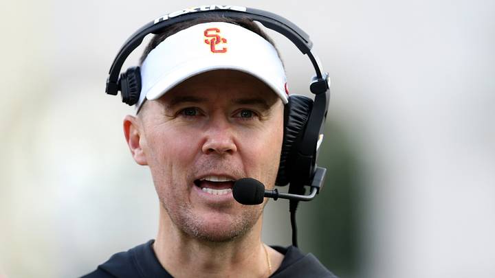 Nov 18, 2023; Los Angeles, California, USA; USC Trojans head coach Lincoln Riley during the second quarter against the UCLA Bruins at United Airlines Field at Los Angeles Memorial Coliseum. Mandatory Credit: Jason Parkhurst-USA TODAY Sports Nov 18, 2023; Los Angeles, California, USA; USC Trojans head coach Lincoln Riley during the second quarter against the UCLA Bruins at United Airlines Field at Los Angeles Memorial Coliseum. Mandatory Credit: Jason Parkhurst-USA TODAY Sports