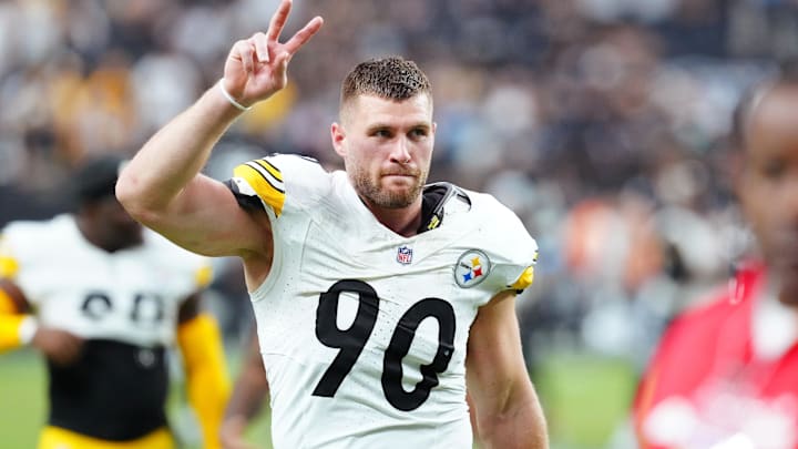 Oct 13, 2024; Paradise, Nevada, USA; Pittsburgh Steelers linebacker T.J. Watt (90) salutes the crowd after the Steelers defeated the Las Vegas Raiders at Allegiant Stadium. Mandatory Credit: Stephen R. Sylvanie-Imagn Images