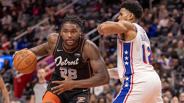 Nov 10, 2023; Detroit, Michigan, USA; Detroit Pistons center Isaiah Stewart (28) 