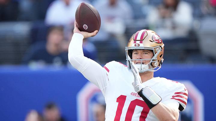 Nov 2, 2025; East Rutherford, New Jersey, USA; San Francisco 49ers quarterback Mac Jones (10) warms up prior to a game against the New York Giants at MetLife Stadium. Mandatory Credit: Robert Deutsch-Imagn Images Nov 2, 2025; East Rutherford, New Jersey, USA; San Francisco 49ers quarterback Mac Jones (10) warms up prior to a game against the New York Giants at MetLife Stadium. Mandatory Credit: Robert Deutsch-Imagn Images