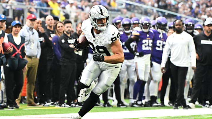 Las Vegas Raiders v Minnesota Vikings
