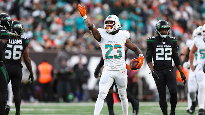 Miami Dolphins, Jeff Wilson Jr.