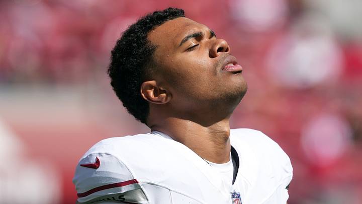 Sep 27, 2026; Santa Clara, California, USA; Arizona Cardinals tight end Elijah Higgins (84) before the game against the San Francisco 49ers at Levi's Stadium. Mandatory Credit: Darren Yamashita-Imagn Images Sep 27, 2026; Santa Clara, California, USA; Arizona Cardinals tight end Elijah Higgins (84) before the game against the San Francisco 49ers at Levi's Stadium. Mandatory Credit: Darren Yamashita-Imagn Images