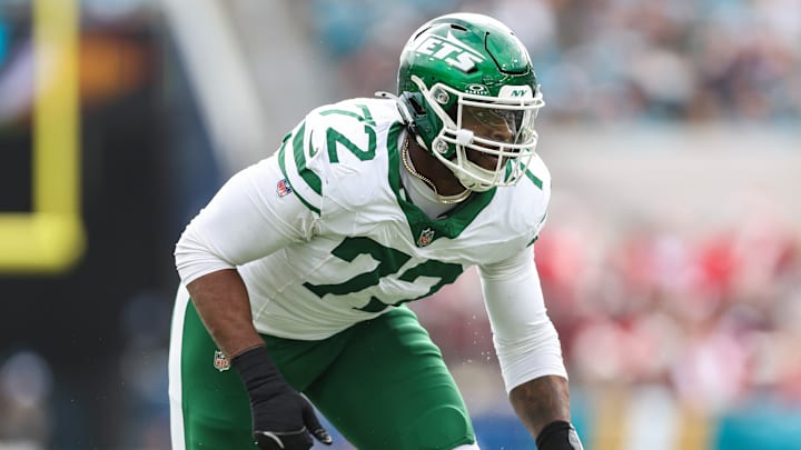 NY Jets defensive end Micheal Clemons