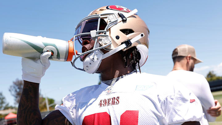 San Francisco 49ers cornerback Renardo Green (31)