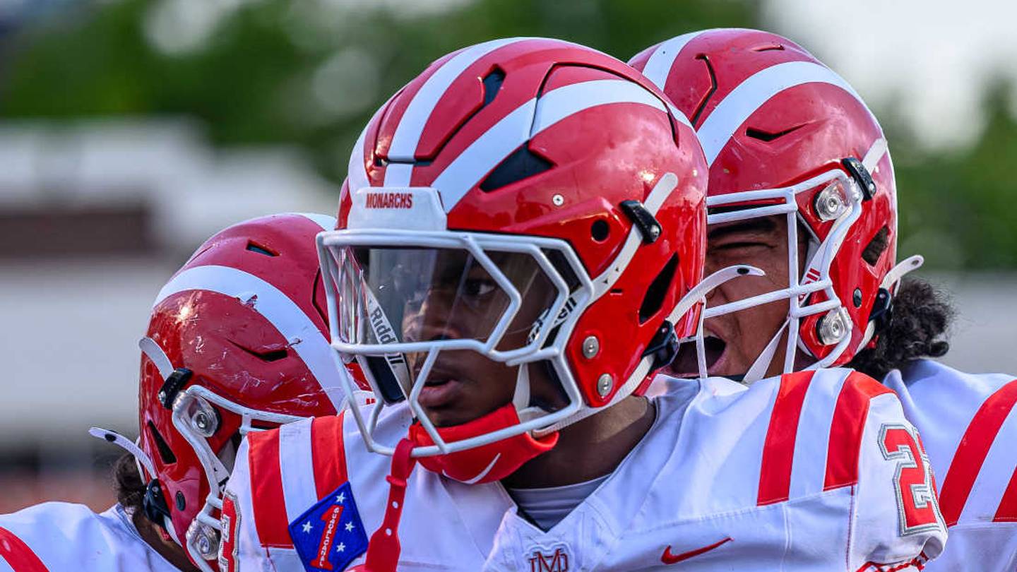 Orange Lutheran vs. Mater Dei Live Score Updates: California High School Football