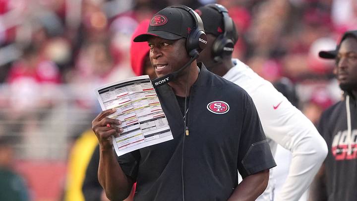 Sep 27, 2026; Santa Clara, California, USA; San Francisco 49ers defensive coordinator Raheem Morris during the fourth quarter against the Arizona Cardinals at Levi's Stadium. Mandatory Credit: Darren Yamashita-Imagn Images Sep 27, 2026; Santa Clara, California, USA; San Francisco 49ers defensive coordinator Raheem Morris during the fourth quarter against the Arizona Cardinals at Levi's Stadium. Mandatory Credit: Darren Yamashita-Imagn Images