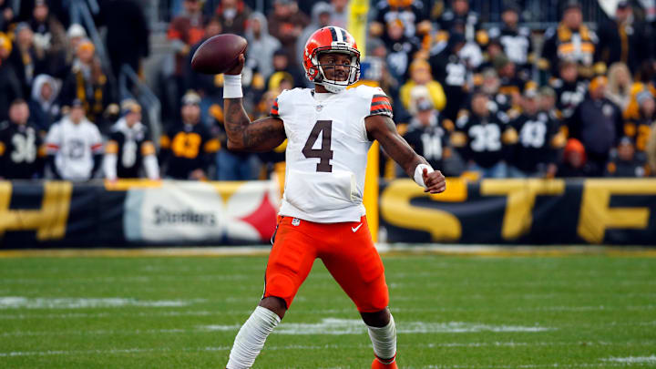 Cleveland Browns v Pittsburgh Steelers
