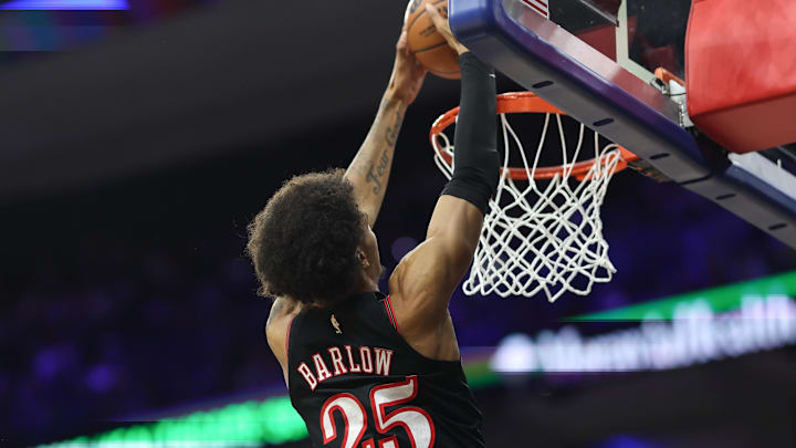Dec 12, 2025; Philadelphia, Pennsylvania, USA; Philadelphia 76ers forward Dominick Barlow (25) dunks the ball against the Indiana Pacers during the first quarter at Xfinity Mobile Arena. Mandatory Credit: Bill Streicher-Imagn Images