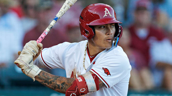 Texas v Arkansas: Game One