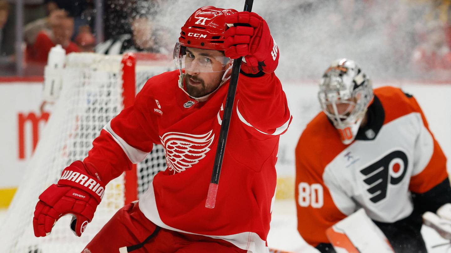 Dylan Larkin could be the answer to the Canadiens' glaring roster need