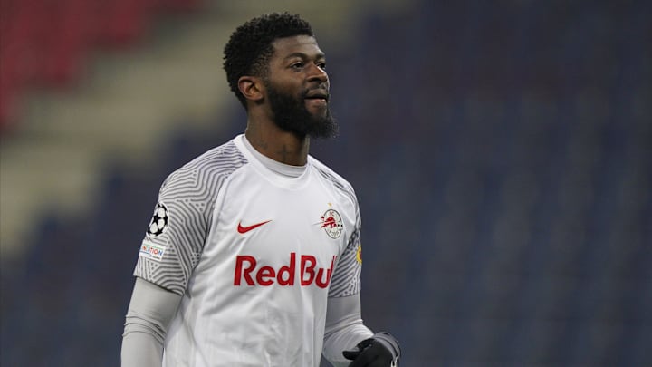 Jerome Onguene ist ein Thema in Frankfurt Jerome Onguene ist ein Thema in Frankfurt