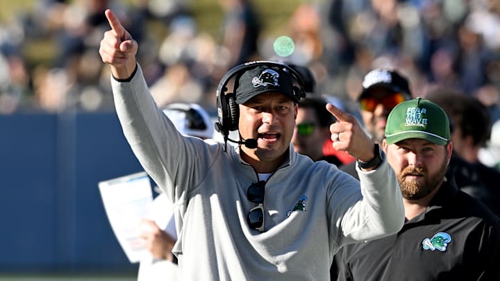 Tulane v Navy