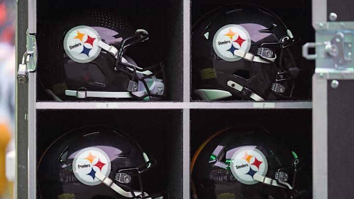 Dec 15, 2024; Philadelphia, Pennsylvania, USA; Pittsburgh Steelers helmet on the sidelines against the Philadelphia Eagles at Lincoln Financial Field. Mandatory Credit: Eric Hartline-Imagn Images Dec 15, 2024; Philadelphia, Pennsylvania, USA; Pittsburgh Steelers helmet on the sidelines against the Philadelphia Eagles at Lincoln Financial Field. Mandatory Credit: Eric Hartline-Imagn Images