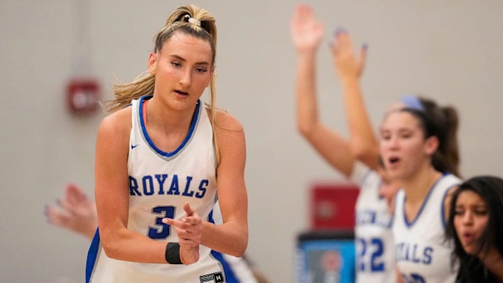 Hamilton Southeastern Royals guard Maya Makalusky (3) claps her hands after scoring three points Thursday, Nov. 7, 2024, during the game at Hamilton Southeastern High School in Fishers. The Hamilton Southeastern Royals defeated the Lawrence North Wildcats, 66-56. Hamilton Southeastern Royals guard Maya Makalusky (3) claps her hands after scoring three points Thursday, Nov. 7, 2024, during the game at Hamilton Southeastern High School in Fishers. The Hamilton Southeastern Royals defeated the Lawrence North Wildcats, 66-56.