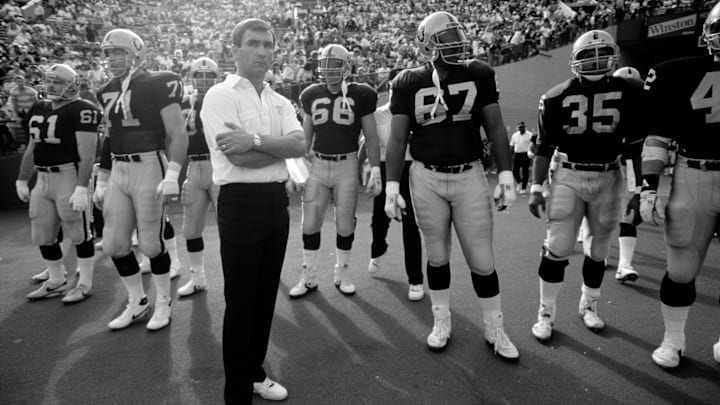 Denver Broncos vs Los Angeles Raiders