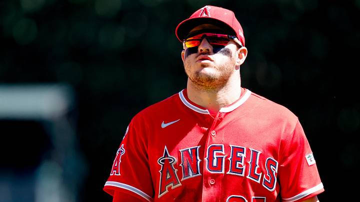 May 28, 2026; Detroit, Michigan, USA; Los Angeles Angels center fielder Mike Trout (27) walks off the field in the eighth inning against the Detroit Tigers at Comerica Park. Mandatory Credit: Rick Osentoski-Imagn Images May 28, 2026; Detroit, Michigan, USA; Los Angeles Angels center fielder Mike Trout (27) walks off the field in the eighth inning against the Detroit Tigers at Comerica Park. Mandatory Credit: Rick Osentoski-Imagn Images