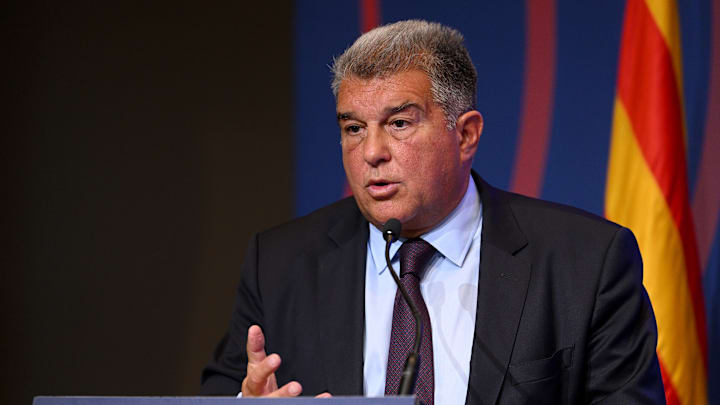 Joan Laporta ne peut pas officialiser son premier transfert.