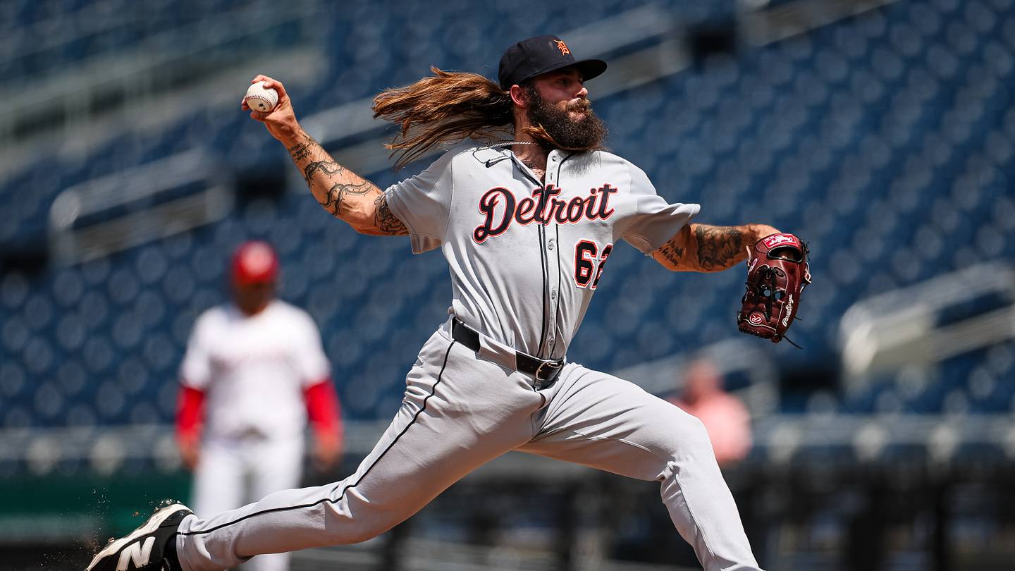 Tigers News: Longtime pitcher released, Brady Smith injury, Awful Announcing rankings