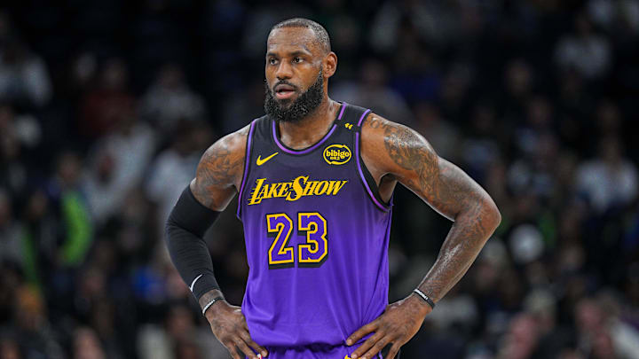 Los Angeles Lakers forward LeBron James has struggled with his three-point shot in recent games.