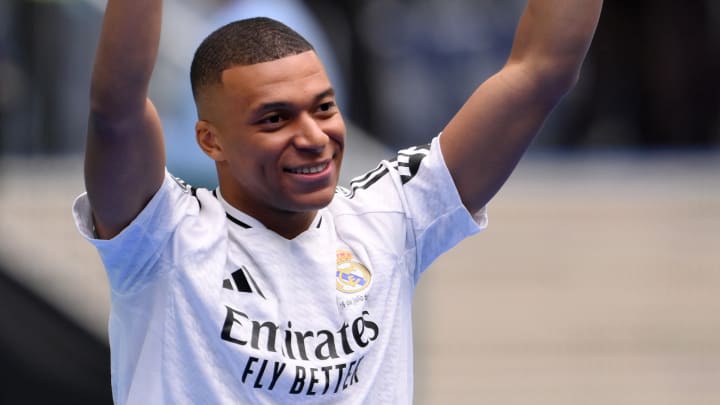 Real Madrid Unveils New Signing Kylian Mbappe