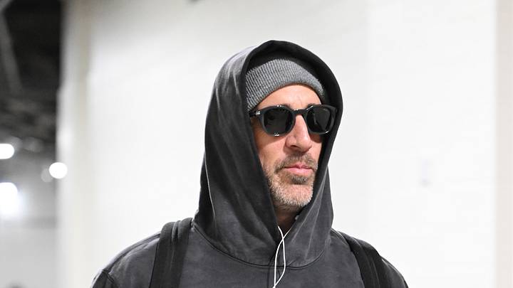 Pittsburgh Steelers quarterback Aaron Rodgers