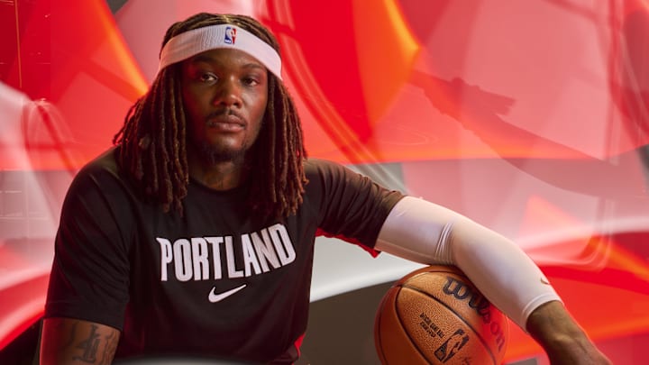 Sep 29, 2025; Portland, OR, USA: Portland Trail Blazers forward Robert Williams III (35) during media day at the Moda Center. Mandatory Credit: Troy Wayrynen-Imagn Images Sep 29, 2025; Portland, OR, USA: Portland Trail Blazers forward Robert Williams III (35) during media day at the Moda Center. Mandatory Credit: Troy Wayrynen-Imagn Images