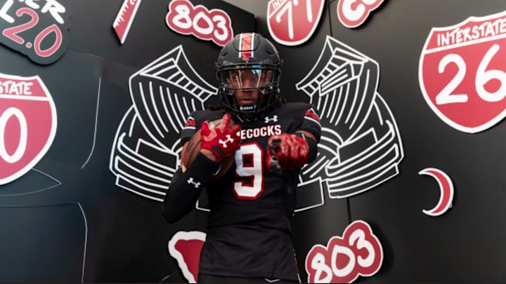 Four-Star CB Samari Matthews on unofficial visit to South Carolina 