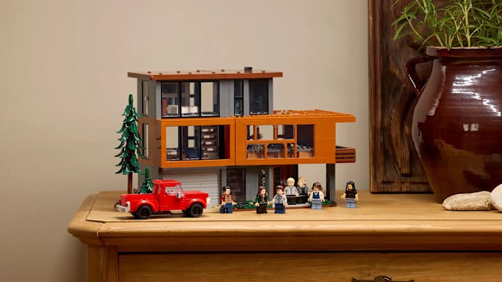 LEGO’s Cullen house set offers a 2001-piece tribute to Twilight. 