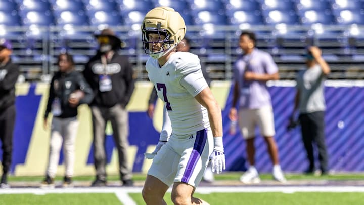 Alex McLaughlin is a returning starting safety for the Huskies. 