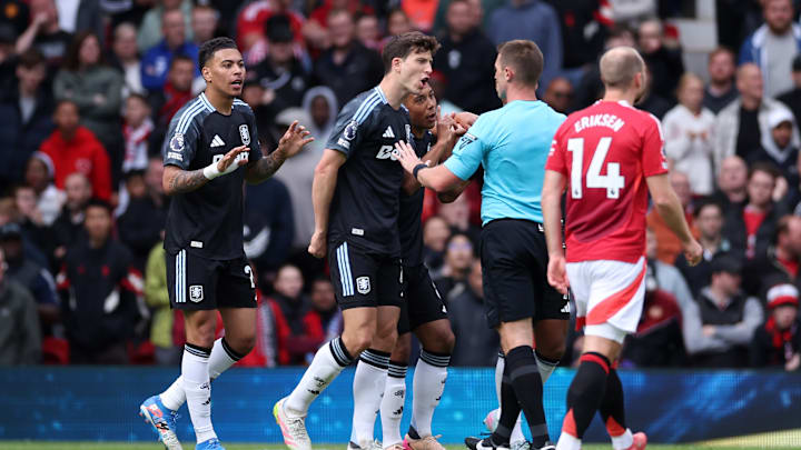 Manchester United FC v Aston Villa FC - Premier League