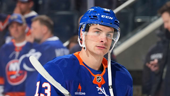 Toronto Maple Leafs v New York Islanders