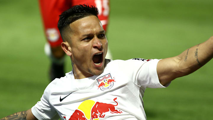 Em jogo de sete gols e muitas emoções, o Red Bull Bragantino superou o São Paulo e conquistou mais três pontos no Campeonato Paulista. 