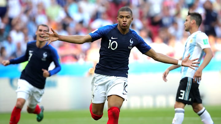 Lista de franceses que marcaram contra a Argentina em Copas tem Platini, Mbappé, Griezmann e mais 