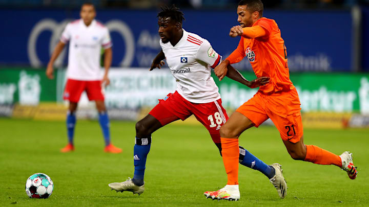 Der HSV wird am Wochenende nicht gegen Aue sondern gegen Corona kämpfen.