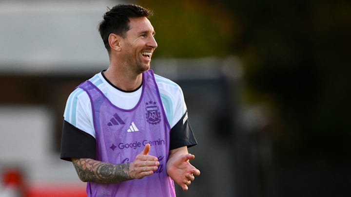 Lionel Messi durante una práctica con Argentina