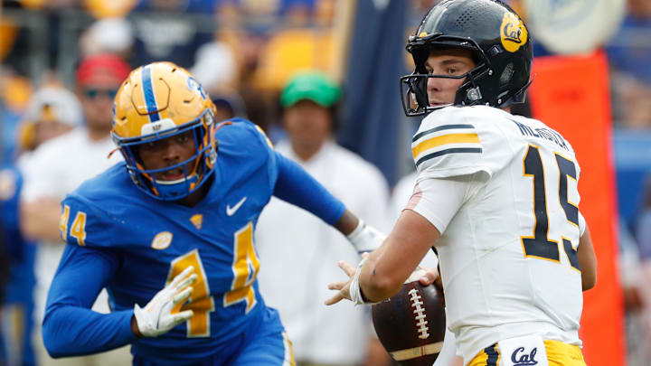 Fernando Mendoza drops back to pass against Pitt