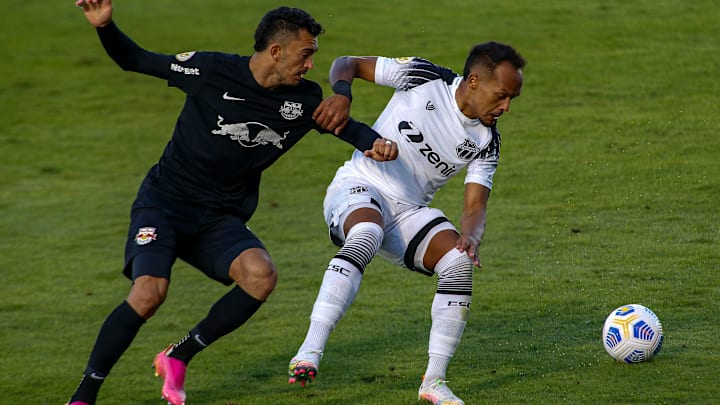 No último confronto entre os times, a Massa Bruta levou a melhor.